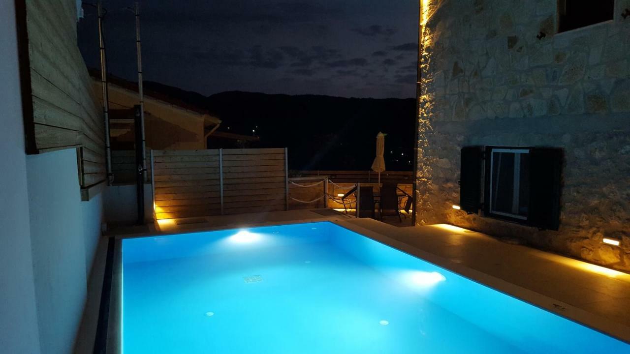 Villa Charonia Spanokhórion Exterior foto